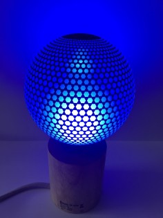 Ampoule décorative Led dimmable forme globe  E27  motifs hexagones bleue - Girard-Sudron 