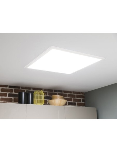 Dalle Led 18 watts 30x30 cm 1300 lumens - Luminance Leluminaireled.com