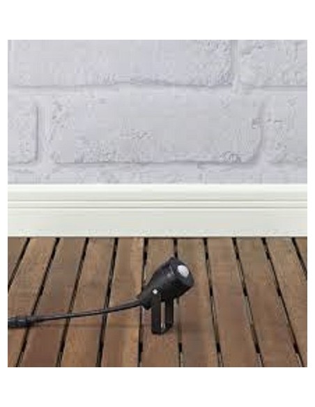 Détecteur de présence infra-rouge étanche 24 V IP44 Garden24 - Markslöjd Leluminaireled.com