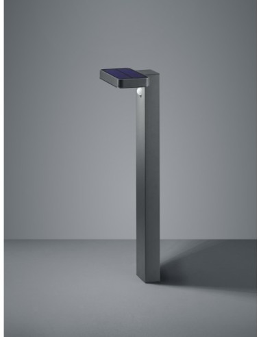 Lampe extérieure ESQUEL installée le long d’un chemin ou terrasse