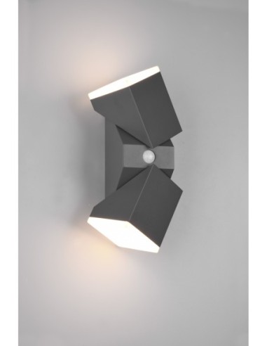 Trio – Avon – Applique LED économique avec détecteur de mouvement, lumière chaude 3000K, 2x7W