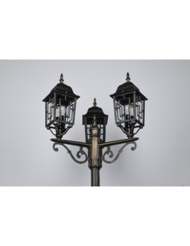 Lampadaire extérieur 3 lampes culot E27 fonte d’aluminium rouille antique – Trio – Volturno