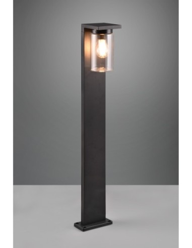 Trio – Ardila – Détail du potelet extérieur avec capteur crépusculaire, design verre et métal noir