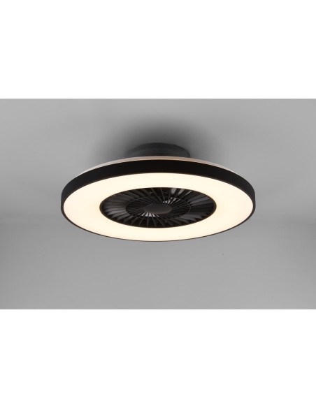 Ventilateur plafonnier HALMSTAD avec télécommande et éclairage CCT