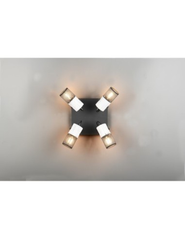 Trio Tosh - Spot 4xE14 installé dans un salon moderne avec un éclairage d'accentuation ciblé