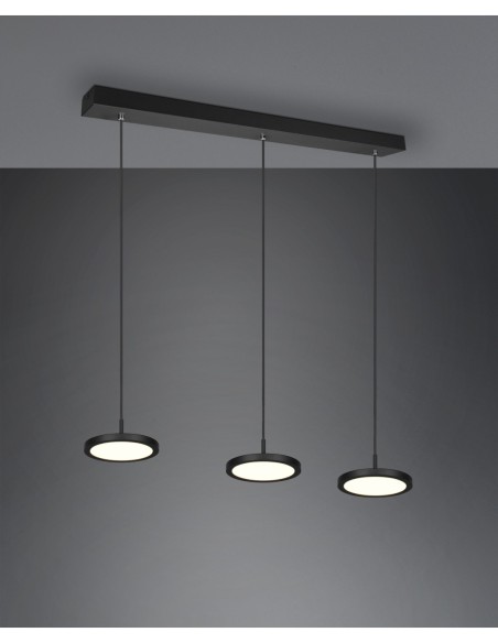 Trio Tray – Finition noire mate et forme minimaliste des trois lampes suspendues LED
