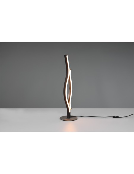 TRIO Blaze – Design moderne et fonction mémoire pour un éclairage personnalisé avec technologie LED