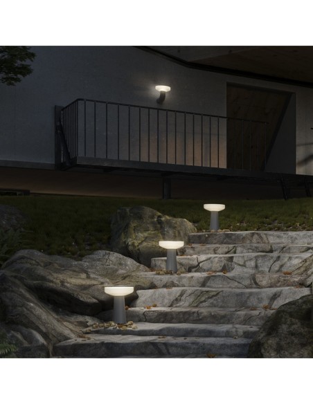 Borne Led solaire étanche Paquita -  New Garden Leluminaireled.com