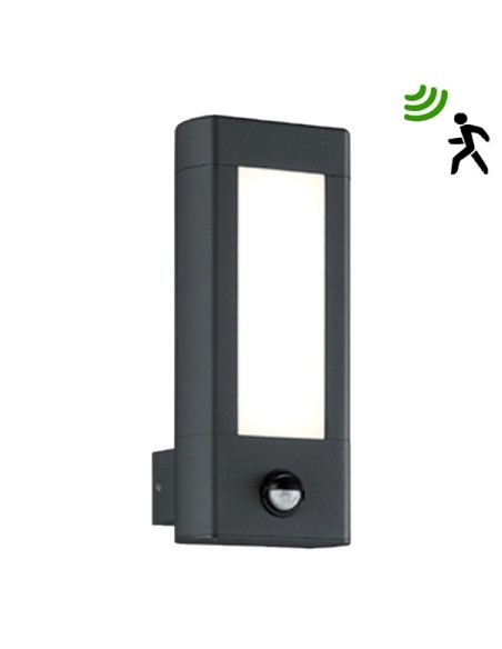 Trio Rhine – Applique murale LED installée sur une façade extérieure, éclairage automatique