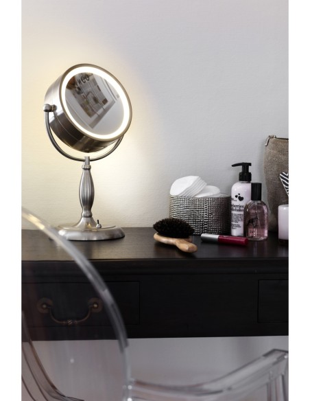 Markslöjd FACE – Éclairage intégré, douille E14 compatible LED 25W pour un maquillage précis