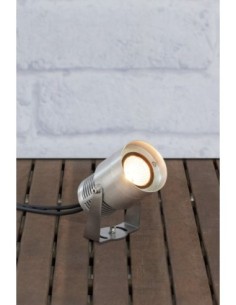 Spot LED 3W blanc chaud avec angle 36°, IP44, parfait pour jardins, allées et façades. 2