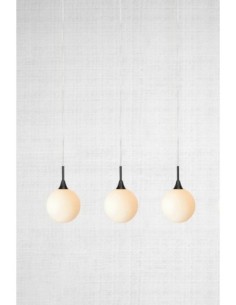 Markslöjd Quattro XL – Suspension 4 globes verre blanc, G9 max 20W, largeur 90 cm, câble 150 cm, IP20 2