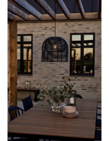 Markslöjd Garden 24 – Luminaire suspendu en rotin synthétique noir, LED 24V, design naturel