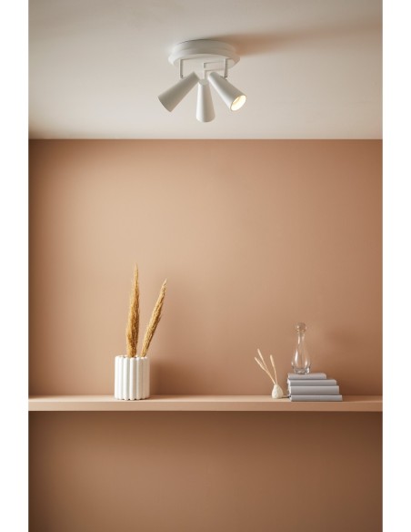 Markslöjd Crest – Luminaire plafond scandinave avec 3 spots GU10 7W max, IP20