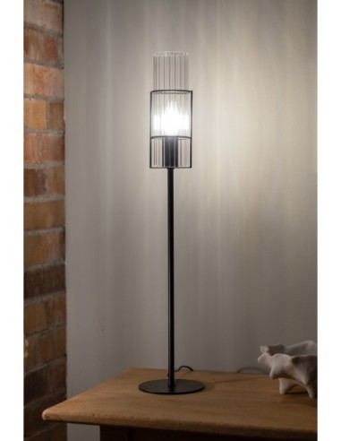 Markslöjd Tubo – Câble noir 2 m avec interrupteur, design décoratif à poser contre un mur