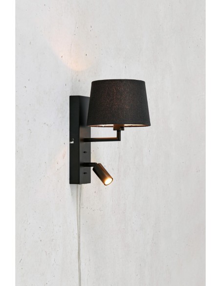 Markslöjd Como – Spot inclinable pour lecture, abat-jour textile diffusant une lumière chaude