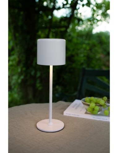 Markslöjd Filo – Hauteur 30 cm, lumière blanc chaud 3000 K, variateur tactile sur l'abat-jour