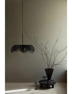 Markslöjd Styrka – Suspension florale Ø63 cm en fibre de bananier noir et verre fumé, E27 2