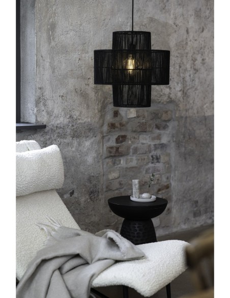 Markslöjd Soga – Luminaire suspendu en jute tressé noir, lumière tamisée et ambiance chaleureuse