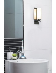 Applique murale E14, max. 40W, IP44, chrome et verre dépoli – Markslöjd – Norrsundet 2