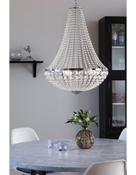 Lampe murale IP44 chromée pour salle de bains, design contemporain avec finition brillante.