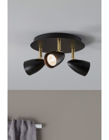 Markslöjd Ciro – Parfait pour une entrée ou un salon, avec 3 spots orientables