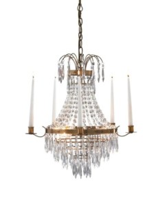 Markslöjd Krageholm – Lustre 3xE14, laiton antique et cristal, design classique