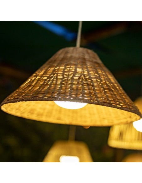 Suspension autonome nomade Calobra - New Garden Leluminaireled.com