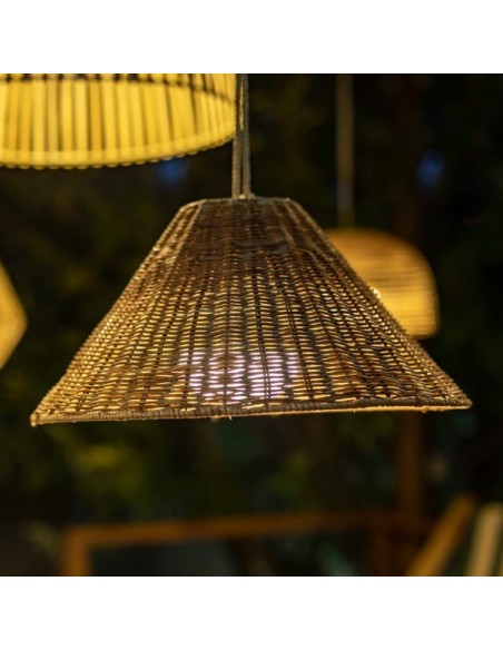 Suspension autonome nomade Calobra - New Garden Leluminaireled.com