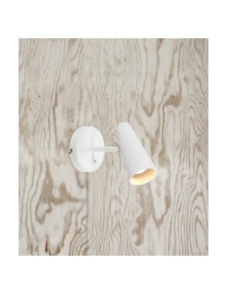 Markslöjd Crest – Applique design scandinave en métal blanc, éclairage LED directionnel