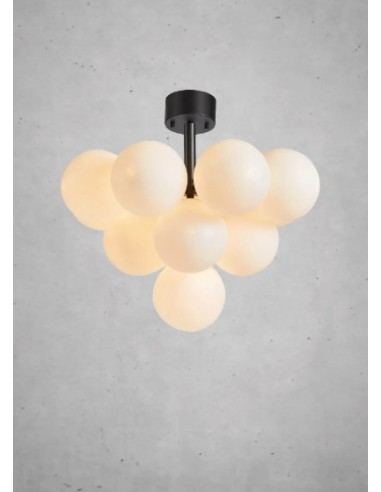 Markslöjd Merlot – Plafonnier sculptural 13xG9, lumière homogène et élégante pour intérieur moderne