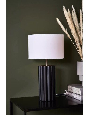 Markslöjd Column – Lampe intérieure élégante avec abat-jour blanc et interrupteur