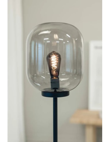 Markslöjd Brooklyn – Lampadaire 131 cm, base métal noir, globe verre fumé, douille E27, IP20