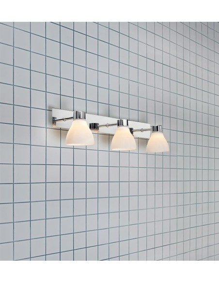 Applique murale étanche Cassis 3 sources lumineuses - Markslojd Leluminaireled.com