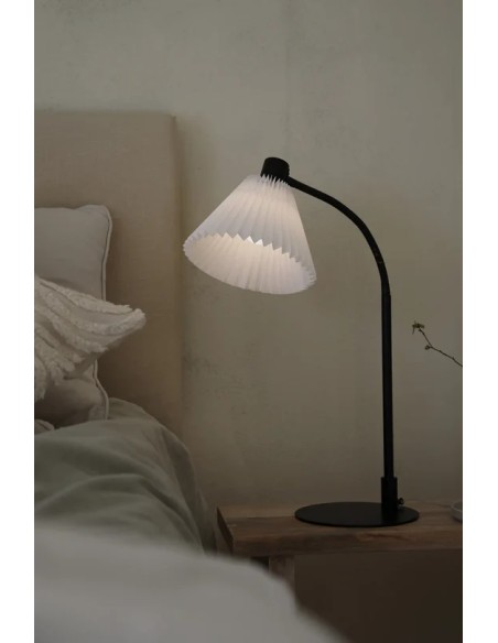 Markslöjd Mira – Idéale sur un bureau, une table de chevet ou un buffet moderne