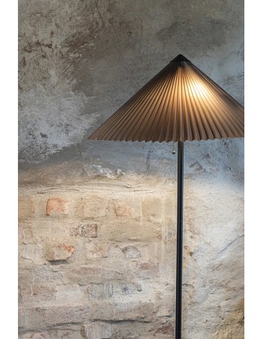 Markslöjd Plisado – Élégance moderne et lumière cosy pour salon ou coin lecture