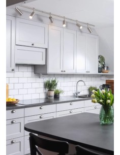 Rail de 70 cm avec 2 spots cylindriques orientables, parfait pour un éclairage intérieur ciblé. 2