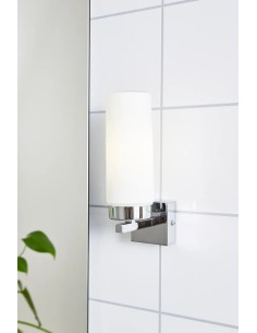 Markslöjd Stella – Applique murale chromée pour salle de bain, verre opale blanc, IP44 2
