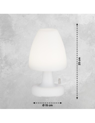 Lampe de table LED Termoli blanche utilisée sur terrasse ambiance RGB