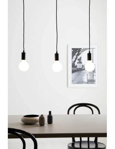 Suspension design Sky noire pour salon ou salle à manger