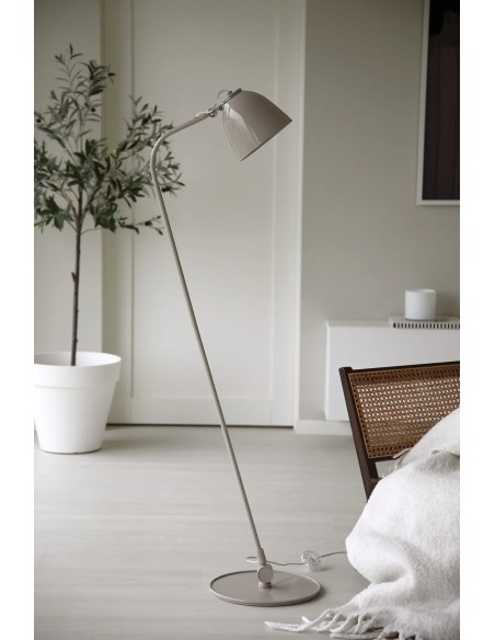 Lampadaire Inclination greige Markslojd orientable