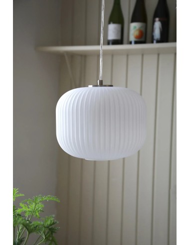 Suspension design verre blanc pour cuisine ou salon