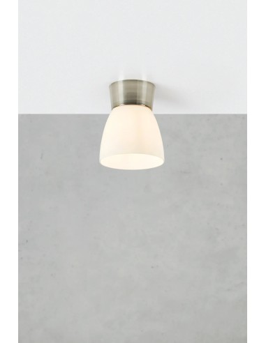 Détail plafonnier Nerja verre blanc diffusion lumière large et homogène intérieur