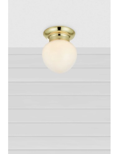 Détail plafonnier Ronda verre blanc diffusion lumière douce ambiance salle de bain élégante