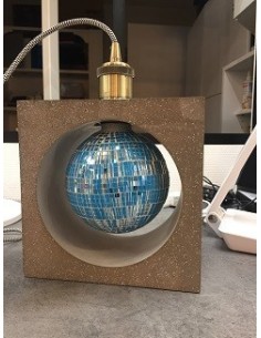 Lampe de table Led  béton carrée - Girard-Sudron Leluminaireled.com 2