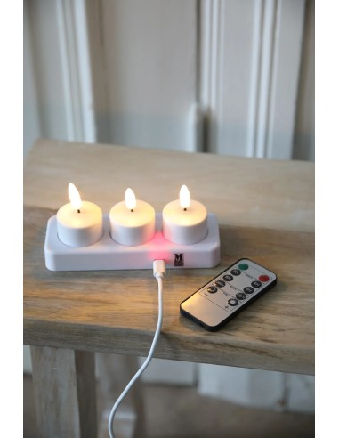 Détail bougie LED effet flamme vacillante lumière chaude ambiance cosy sécurisée