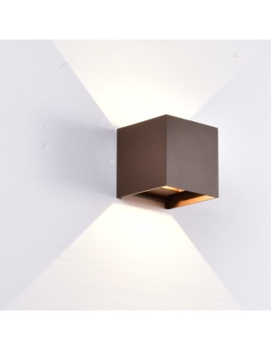 Éclairage mural extérieur Davos LED compact IP54 pour façade et terrasse