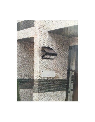 Projecteur Led étanche solaire noir avec détecteur Butterfly - Girard Sudron Leluminaireled.com