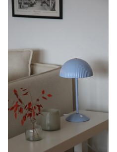 Lampe de table Zin Markslojd métal bleu abat-jour plissé design coloré 2