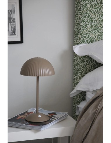 Lampe de table Zin Markslojd ambiance cosy lumière douce intérieur brun